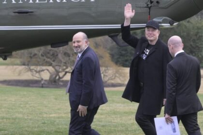 Musk Is Firing Federal Workers Who Prevent Bloated Tech Contracts