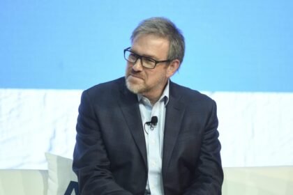 NYT’s Bret Stephens Blames Palestine Movement for Bondi Beach Shooting