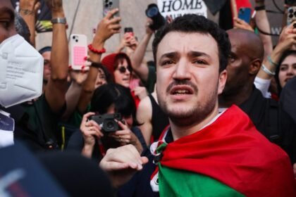 FBI Quietly Closed a Probe Into Mahmoud Khalil While He Was in ICE Detention