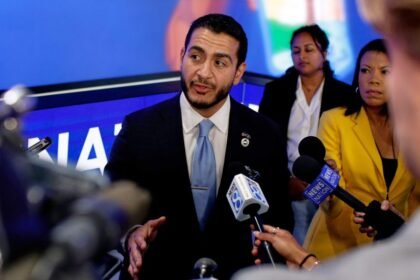 Abdul El-Sayed Faces Islamophobic Attacks From GOP, Democratic Establisment